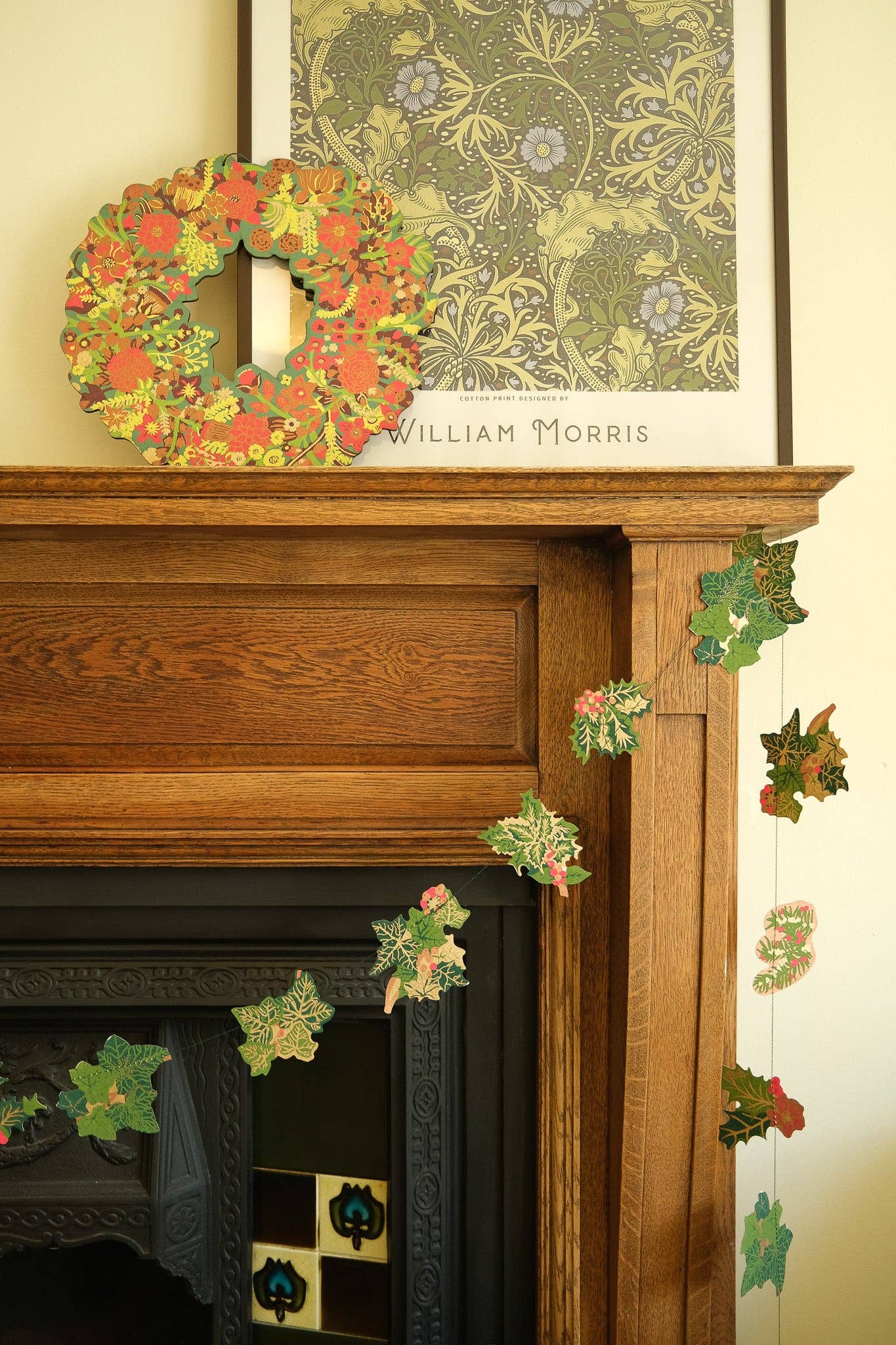 East End Press | Sewn Paper Garland | Holly & Ivy