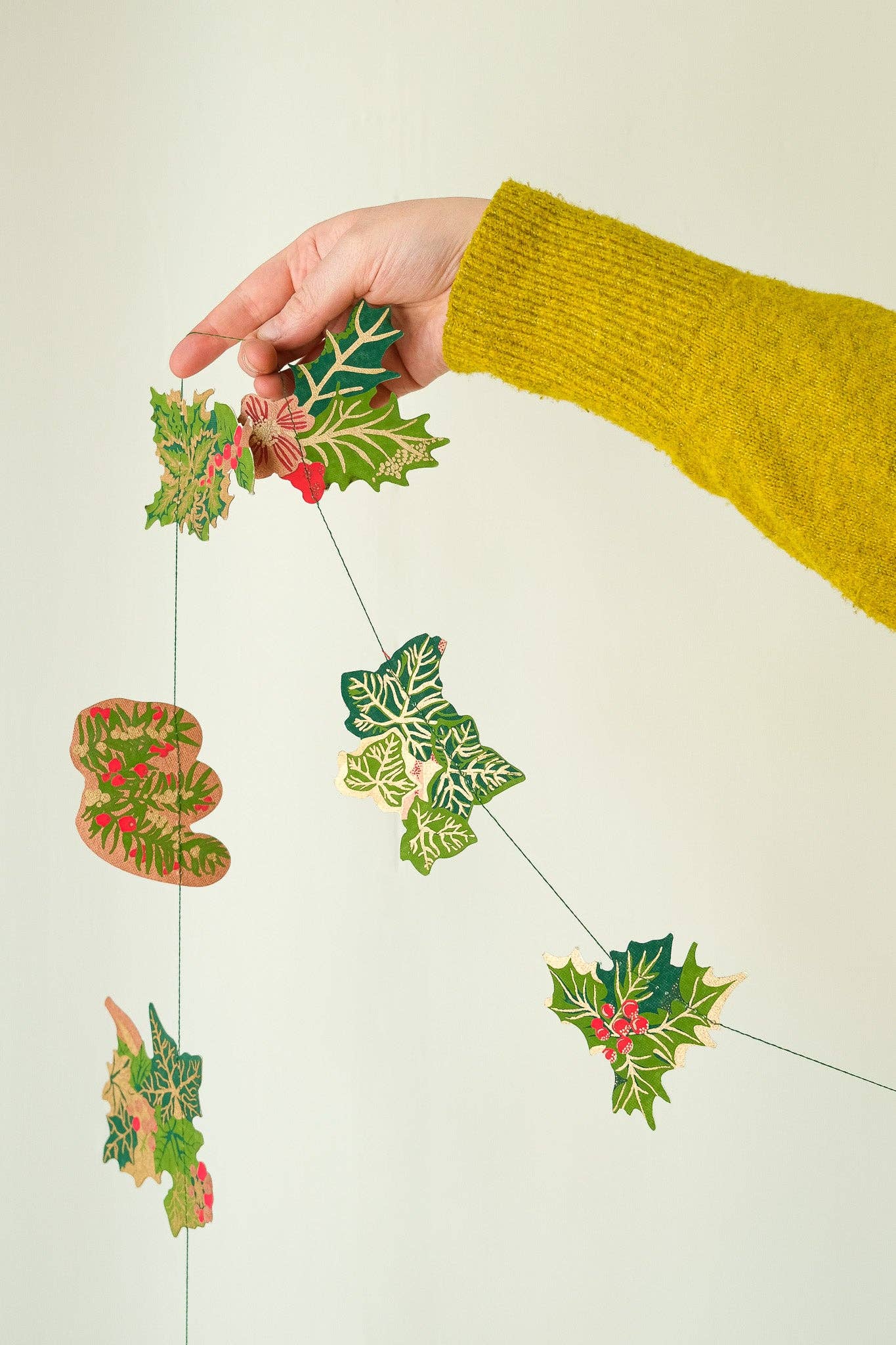 East End Press | Sewn Paper Garland | Holly & Ivy