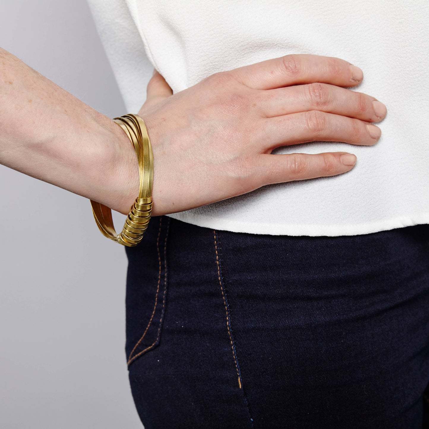Just Trade UK | Brass Ribbon Bangle