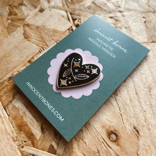 Innocent Bones | Magnetic Needle Minder | Heart & Stars