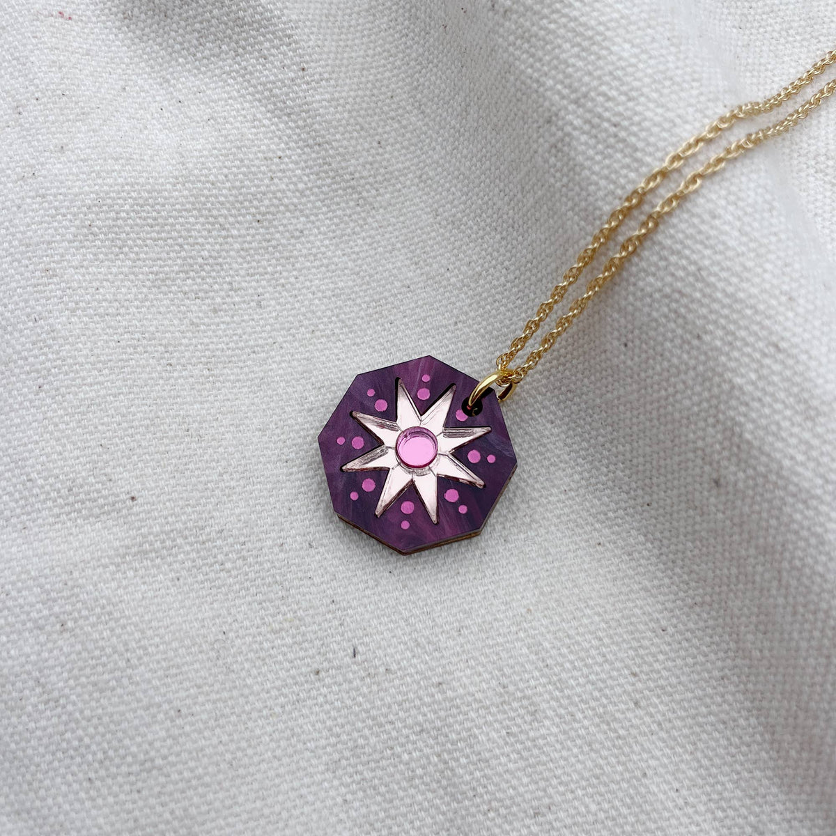 Rosa Pietsch | Seren Geo Star Pendant | Wine