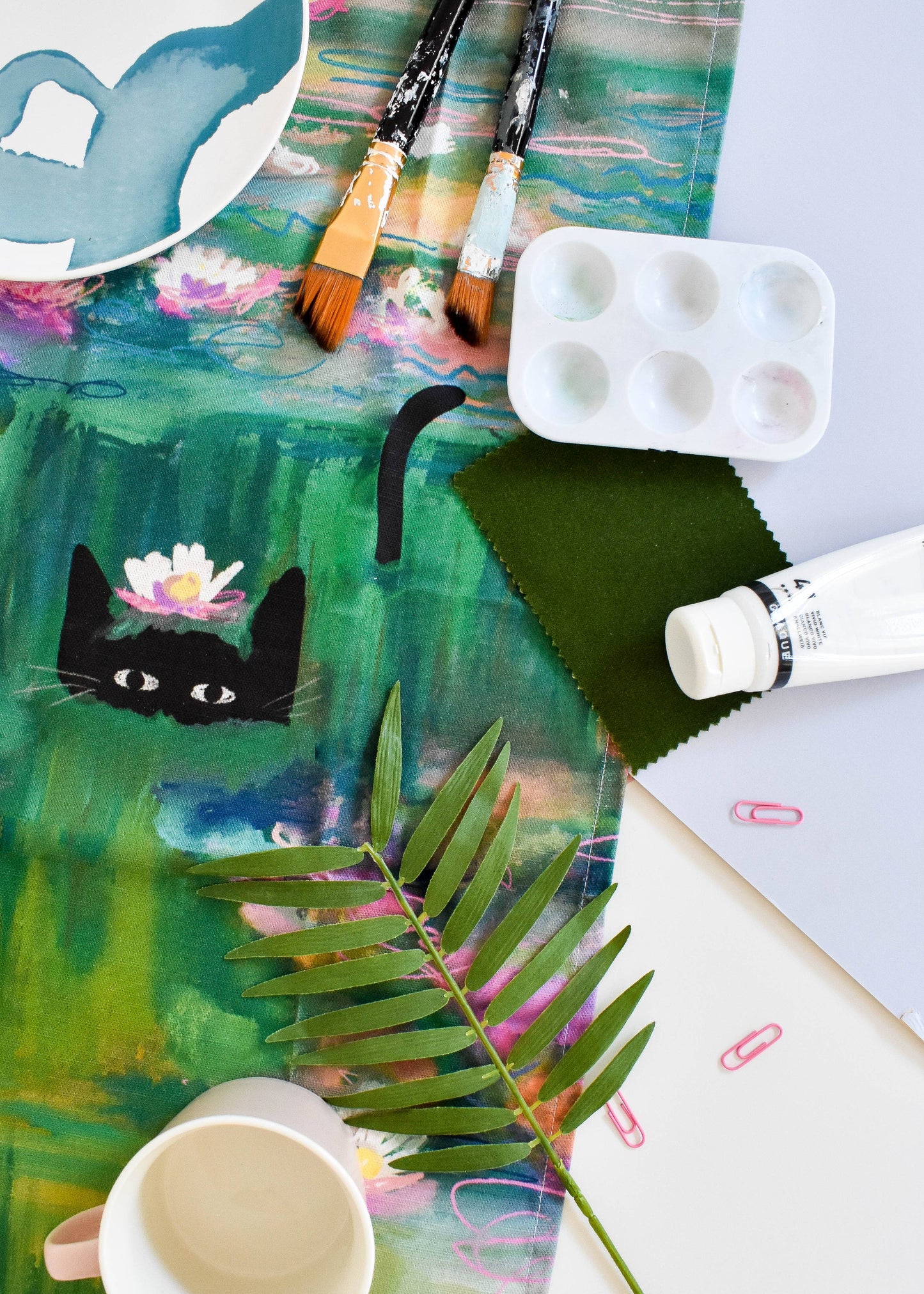 Niaski | Tea Towel | Clawed Monet Cat