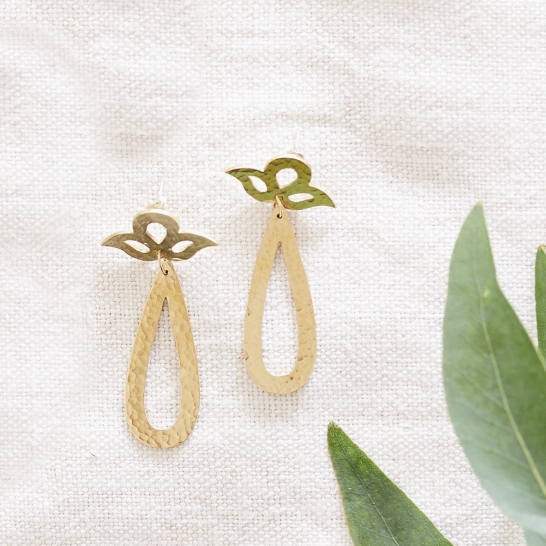 Just Trade | Peacock Hollow Drop Studs