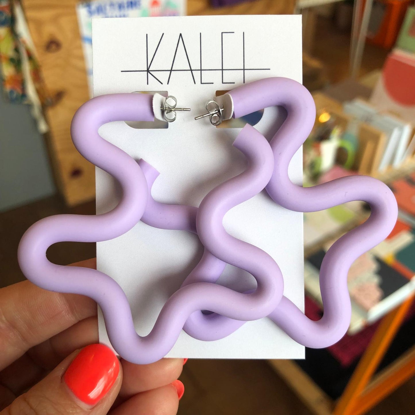 Kalei | WIGGLE Statement Earrings | Lilac