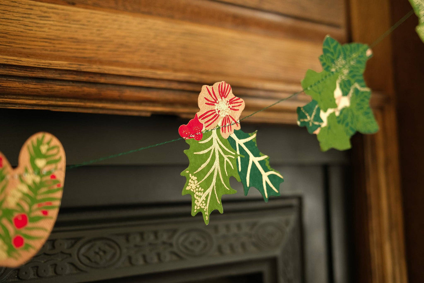 East End Press | Sewn Paper Garland | Holly & Ivy