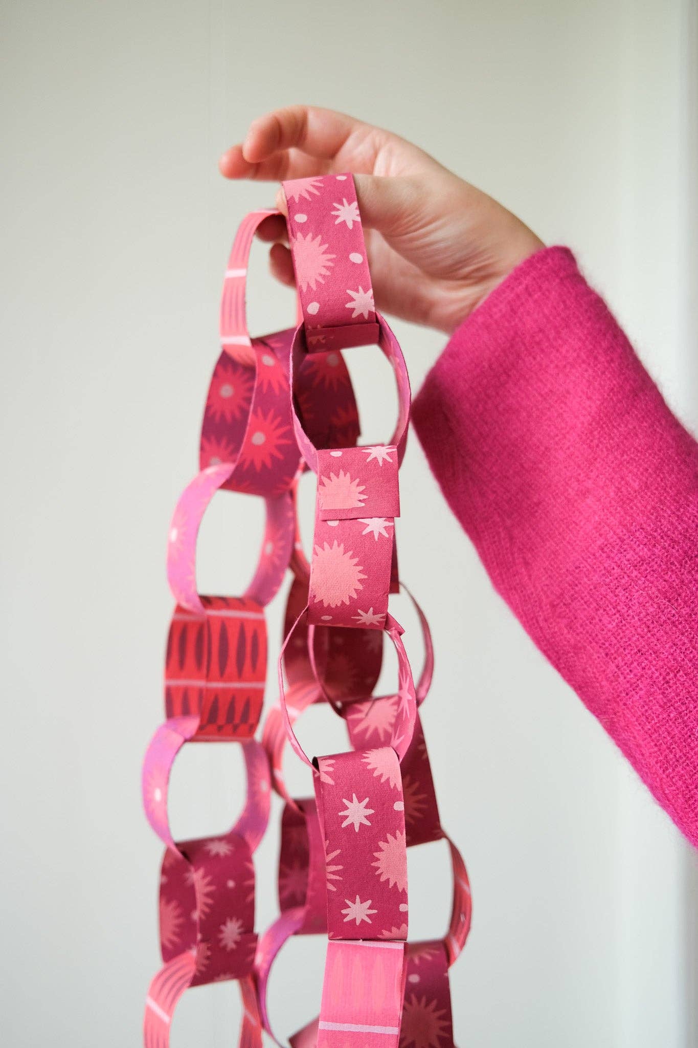 East End Press | Paper Chain Kit | Pink & Red