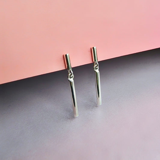 Vurchoo | Ireland 1118 | Minimalist Dainty Silver Bar Stud Earrings