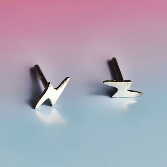 Vurchoo | Sri Lanka 1127 | Lightening Bolt Silver Stacker Stud Earrings