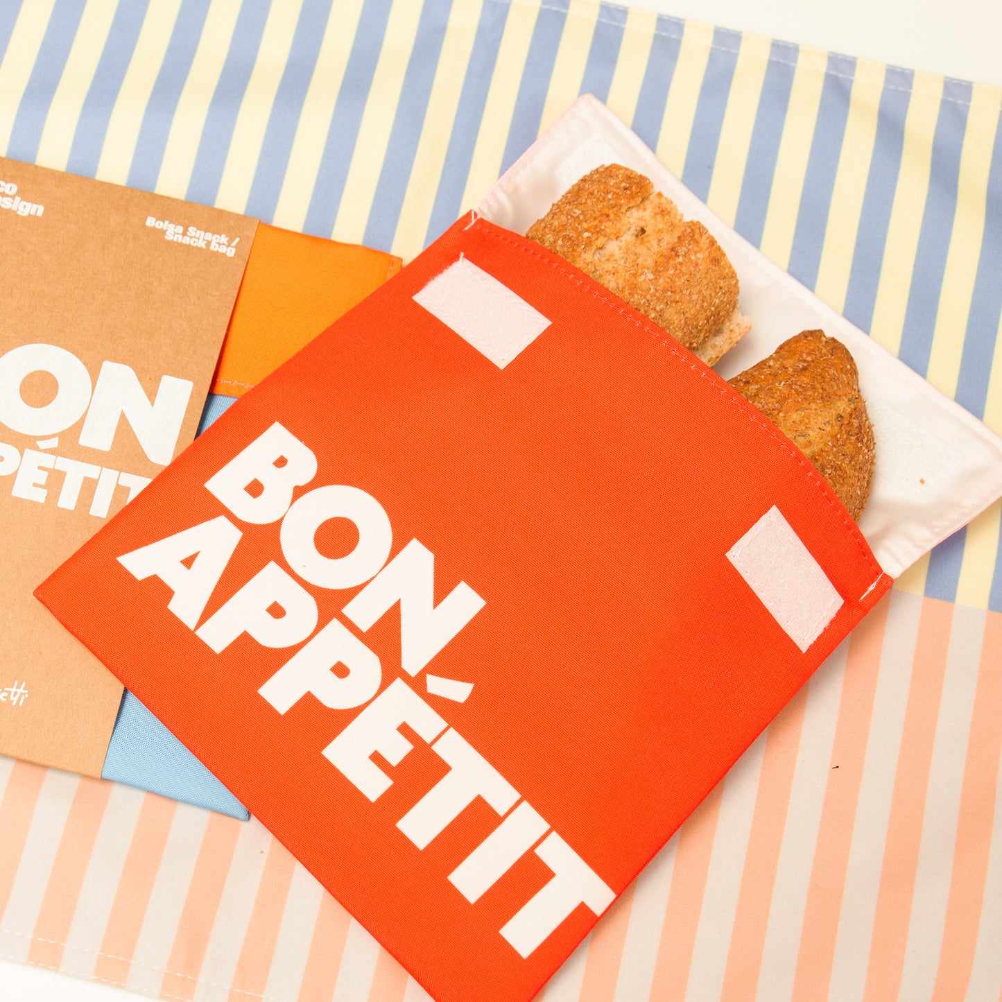 Hello Ferretti | Bon Appétit Snack Bag | Red & Baby Pink