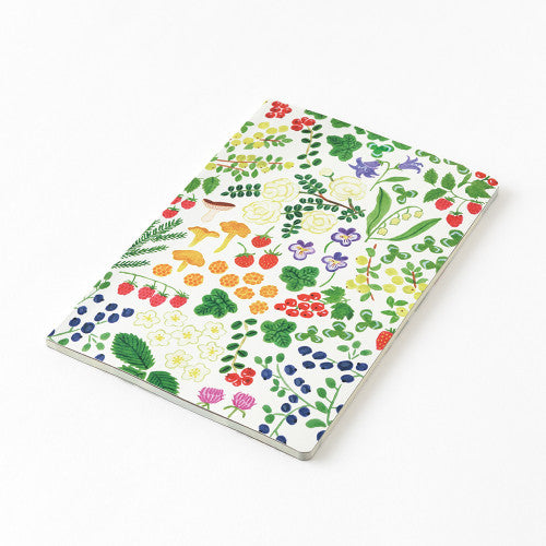 Midori | Yuru Log | Casual Life Log Notebook | Scandinavia
