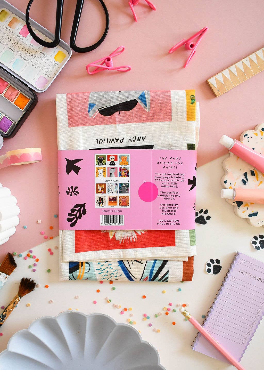 Niaski | Tea Towel | Arty Cats