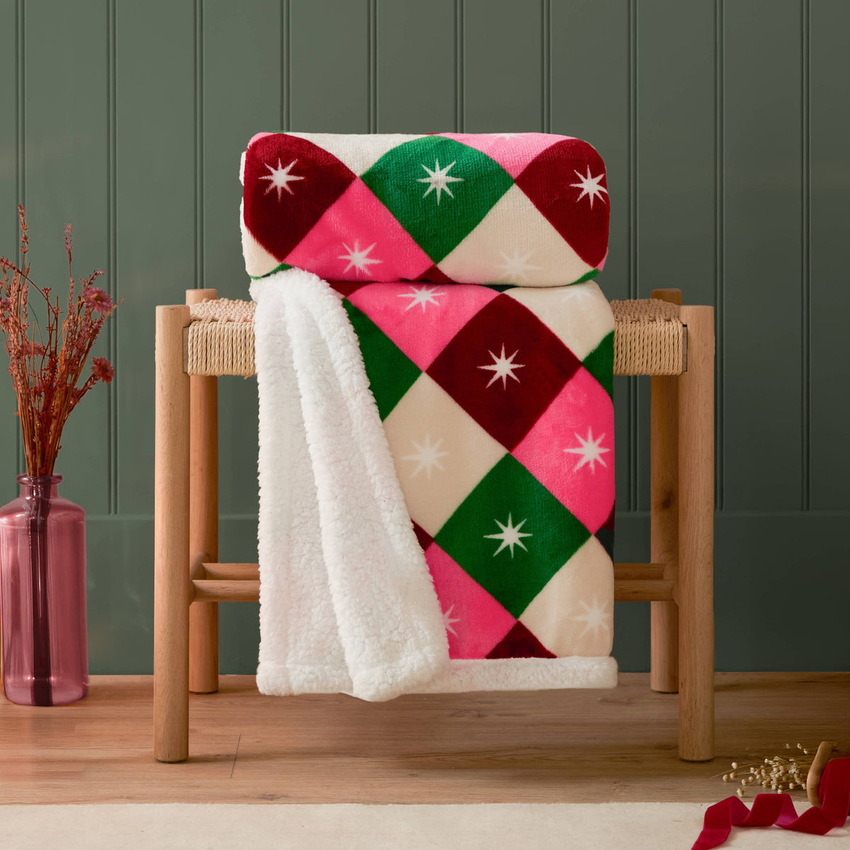 Furn | Star Sherpa Pink & Green Fleece 140 x 180cm