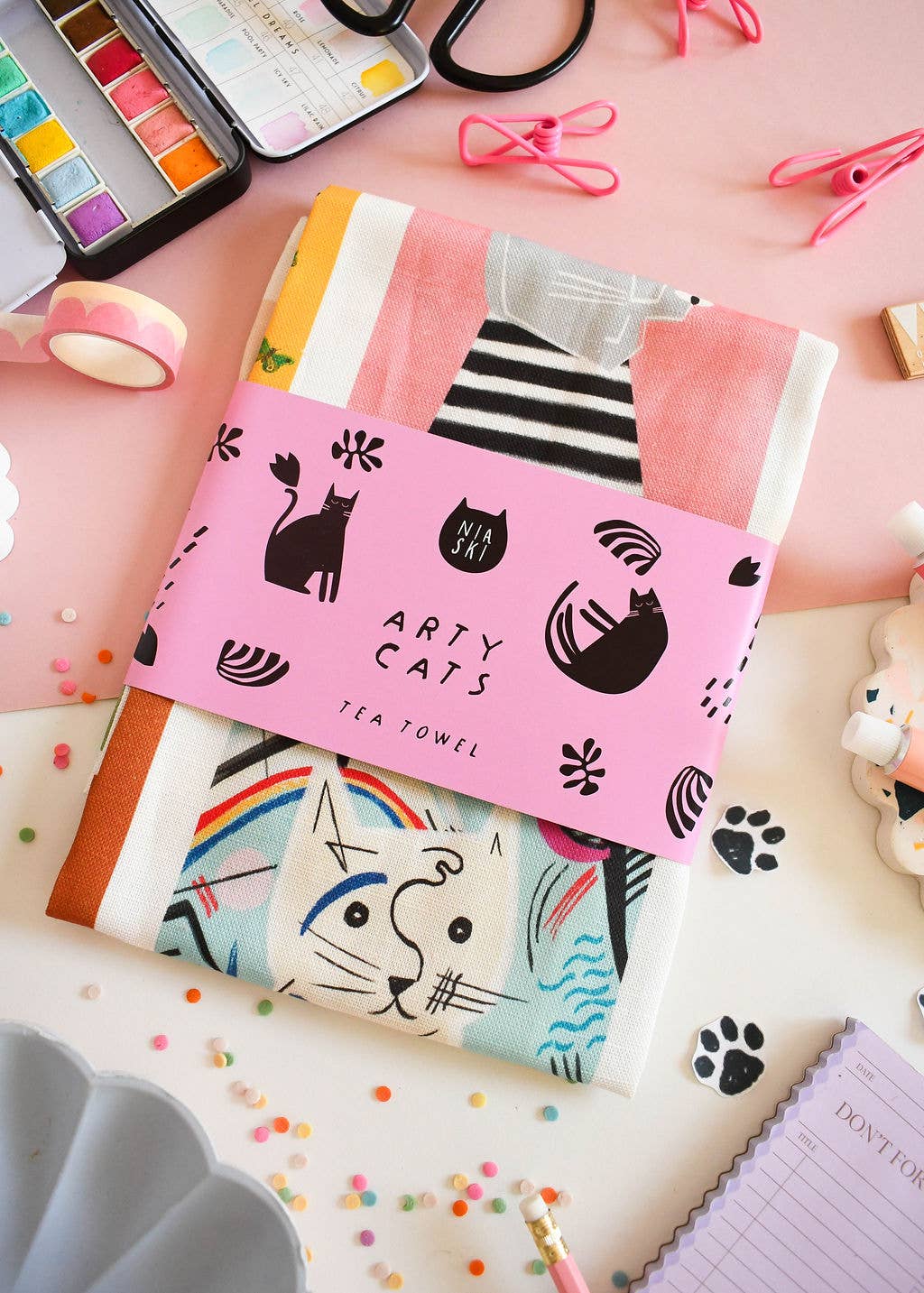 Niaski | Tea Towel | Arty Cats