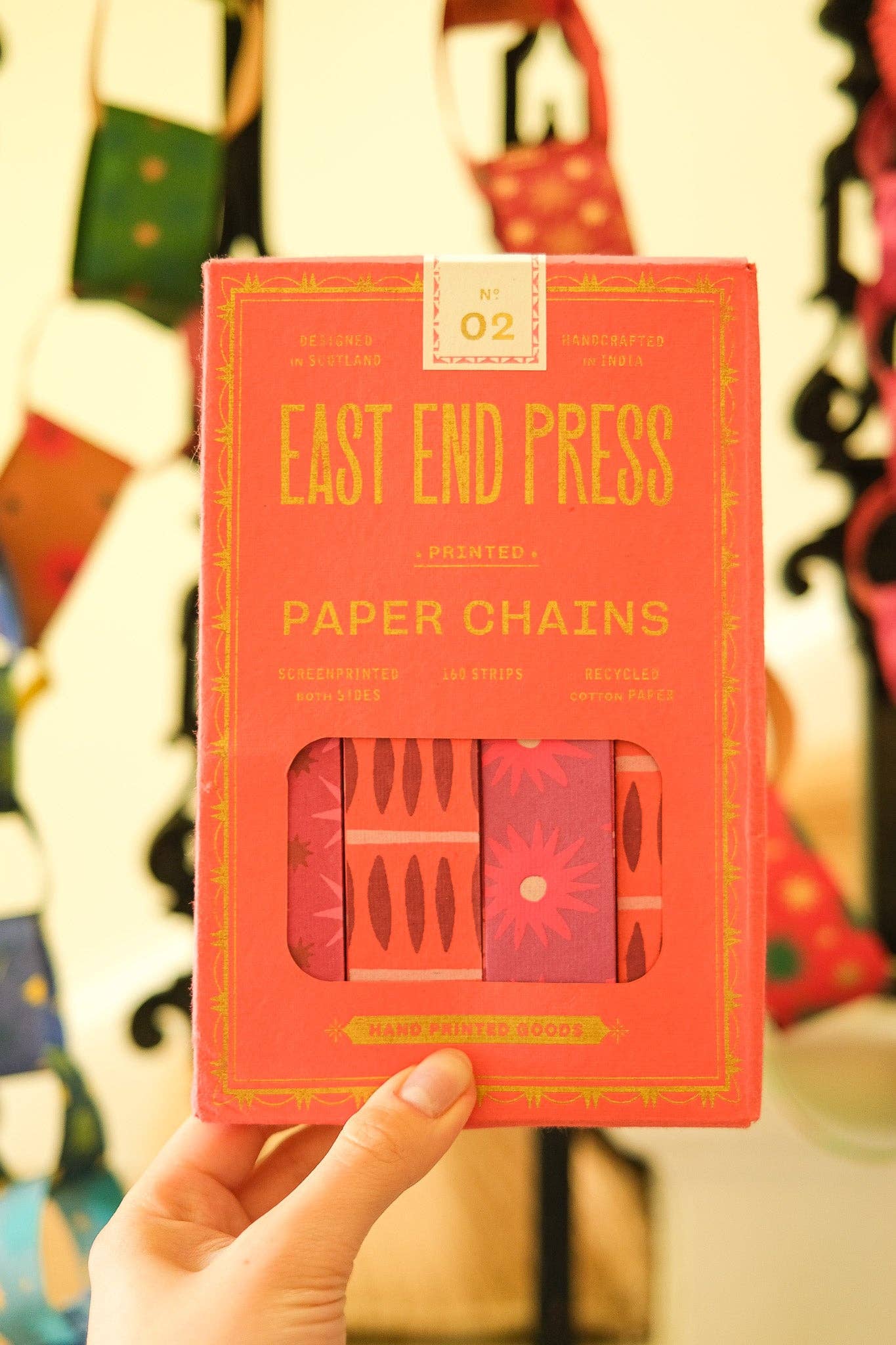 East End Press | Paper Chain Kit | Pink & Red
