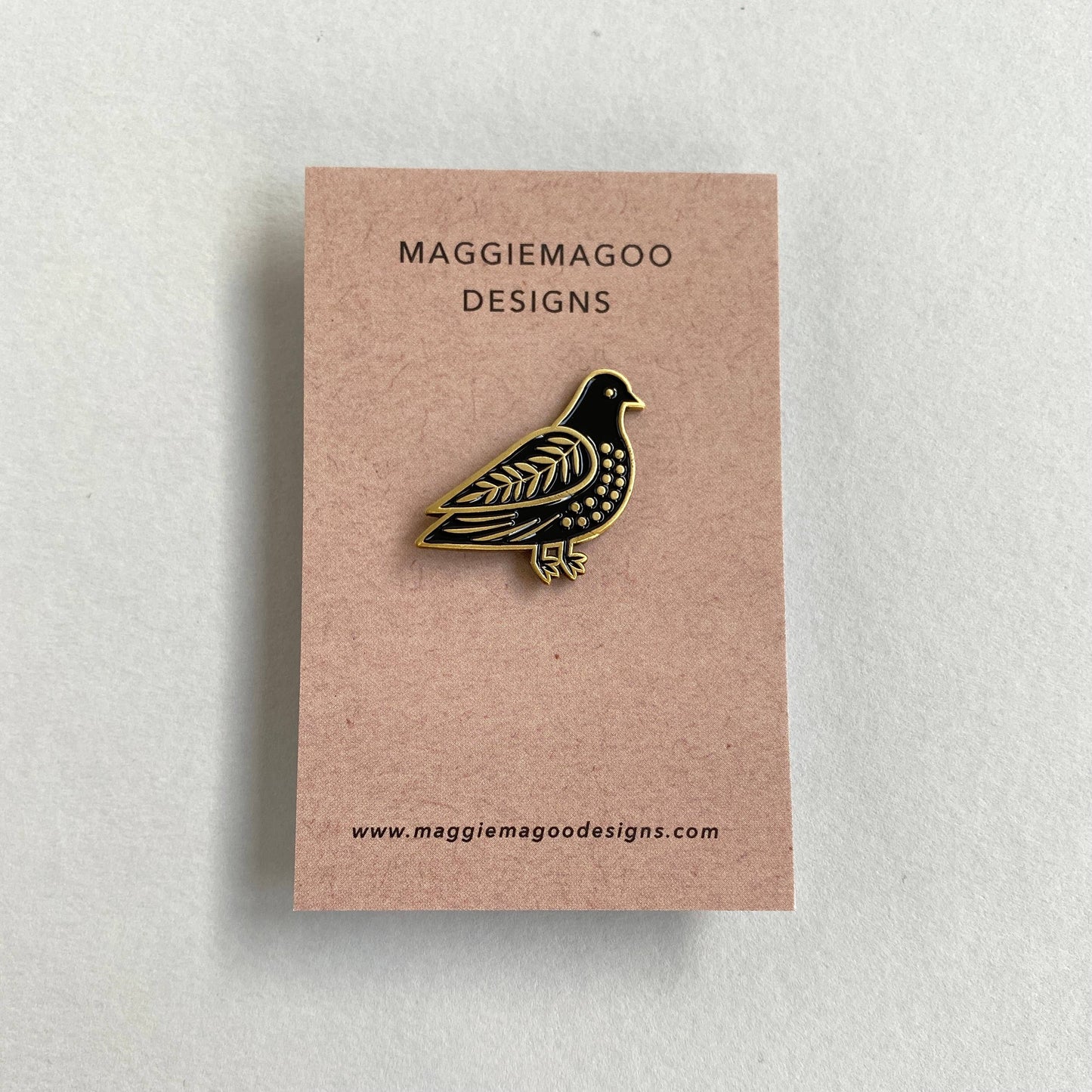 Maggie Magoo | Enamel Pin Badge | Pigeon