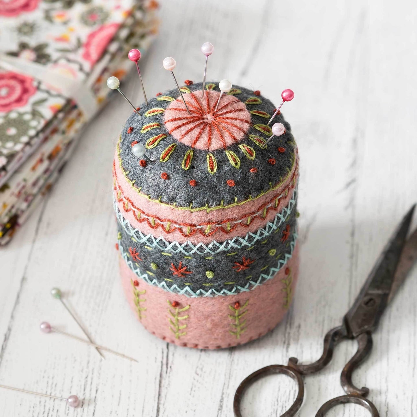 Corinne Lapierre | Pincushion Felt Craft Mini Kit