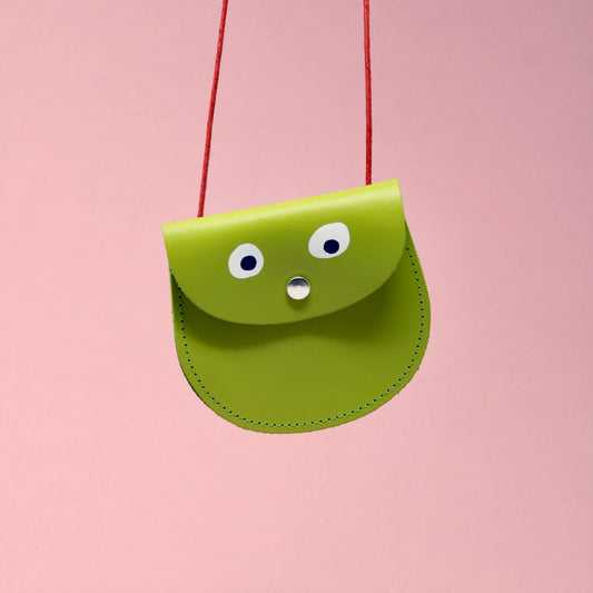 Ark | - Googly Eye String Purse: | Green Apple