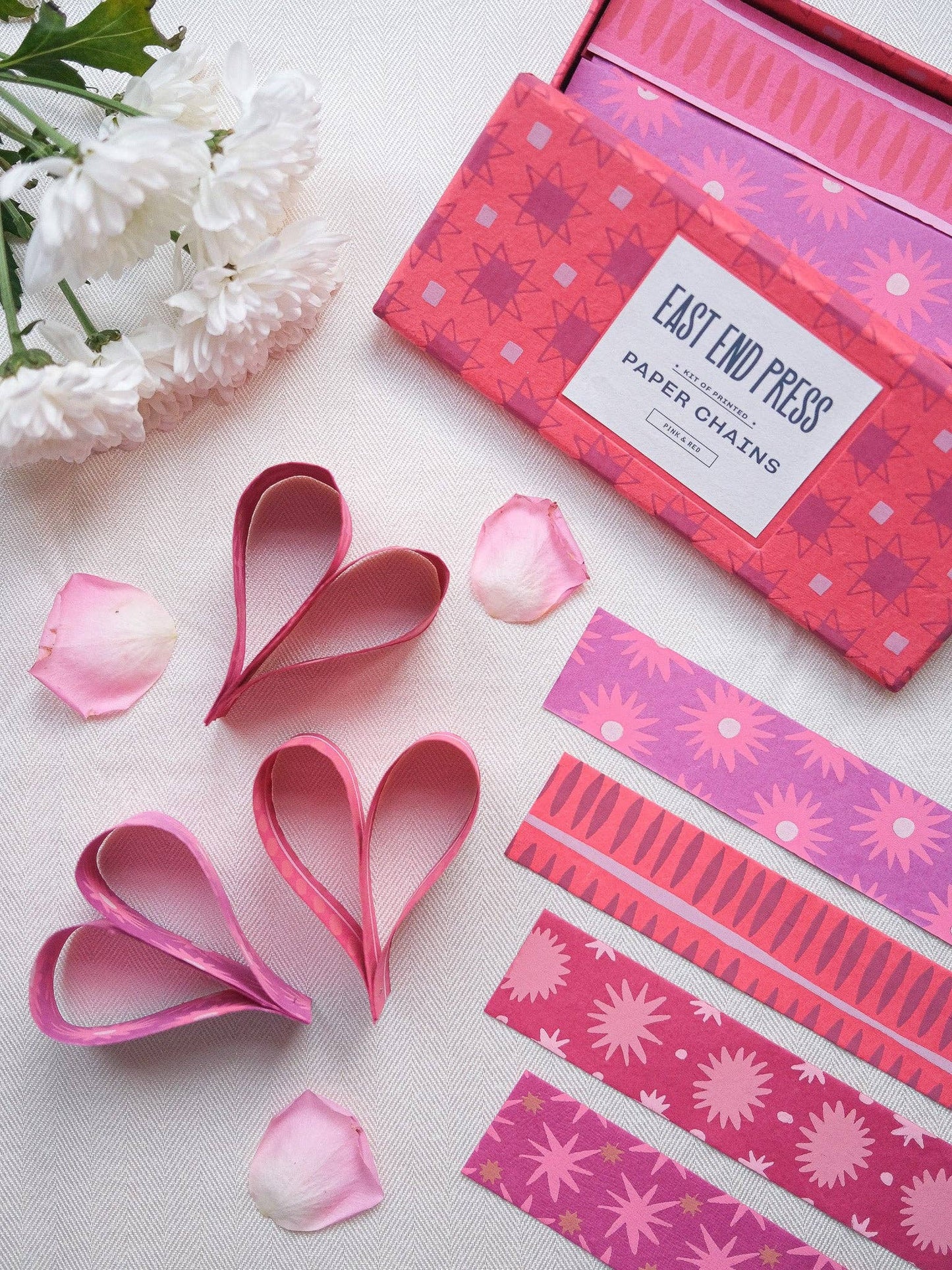 East End Press | Paper Chain Kit | Pink & Red