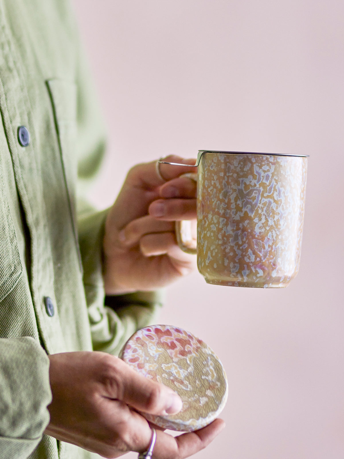 Bloomingville | Yuma Mug with Lid & Strainer | Pink