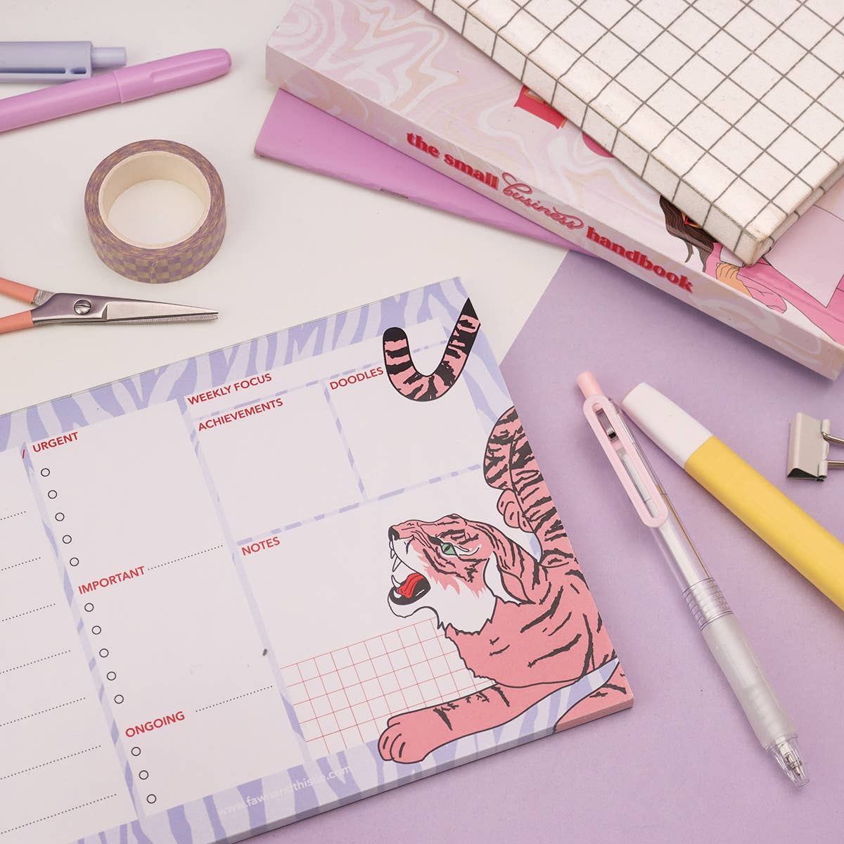 Fawn & Thistle | Weekly Desk Pad Planner | Tiger