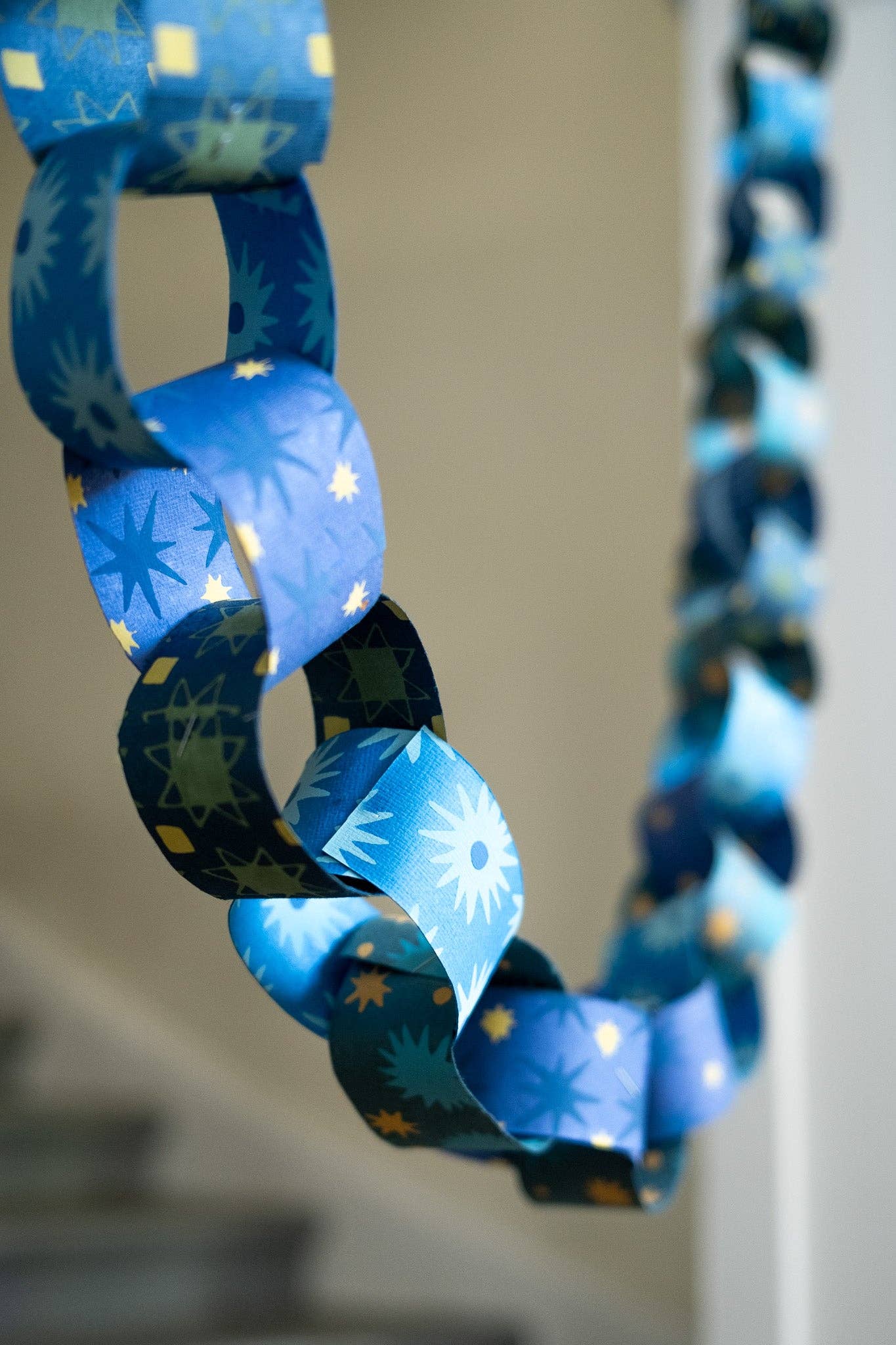 East End Press | Paper Chain Kit | Blue & Yellow