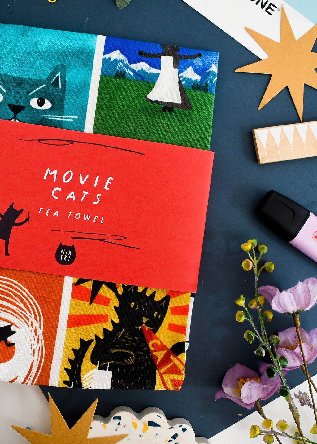 Niaski | Tea Towel | Movie Cats
