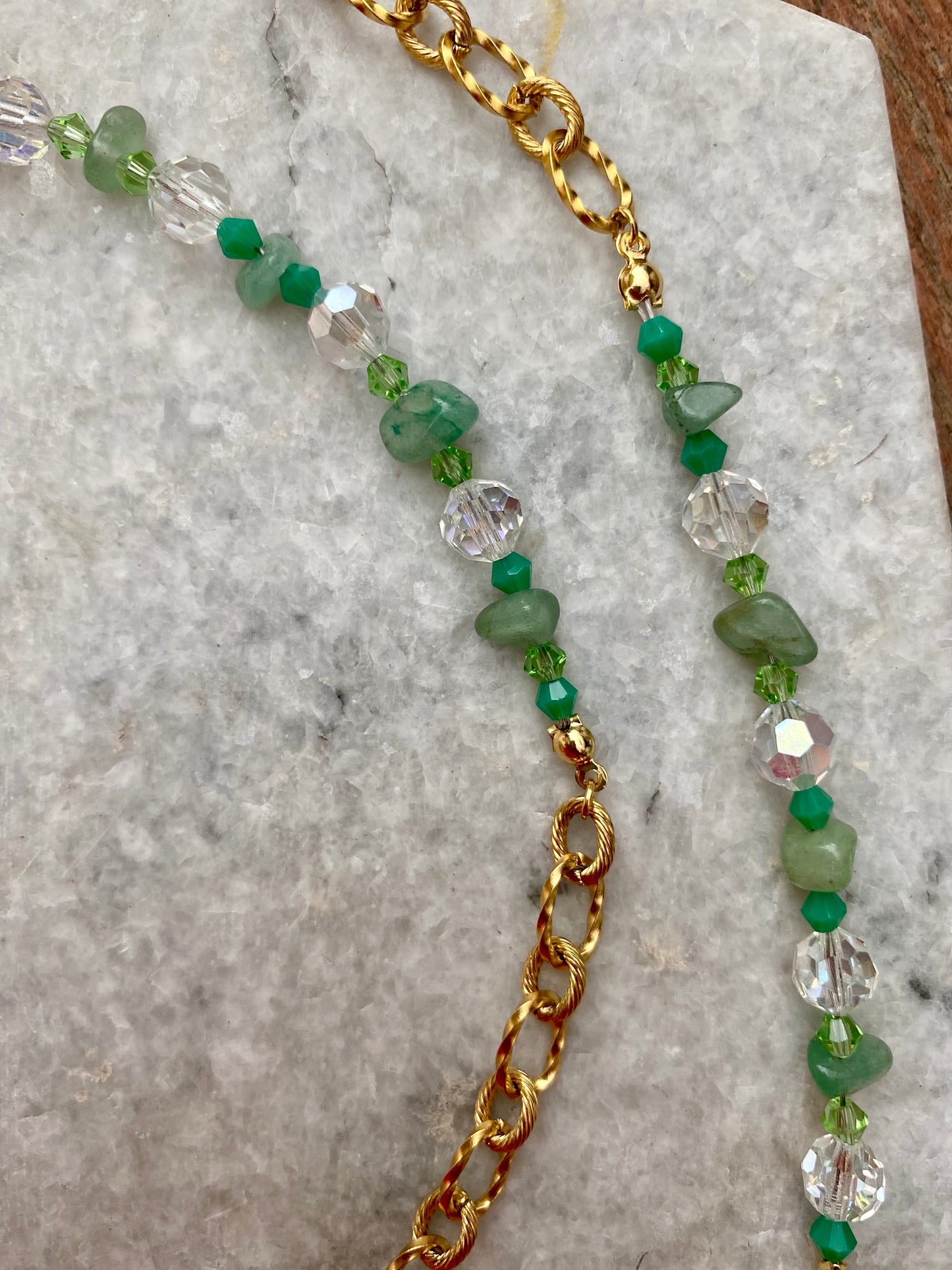 Northern Rose | Detachable Beaded Glasses Chain | Aventurine, Crystal & Gold Plated Chain