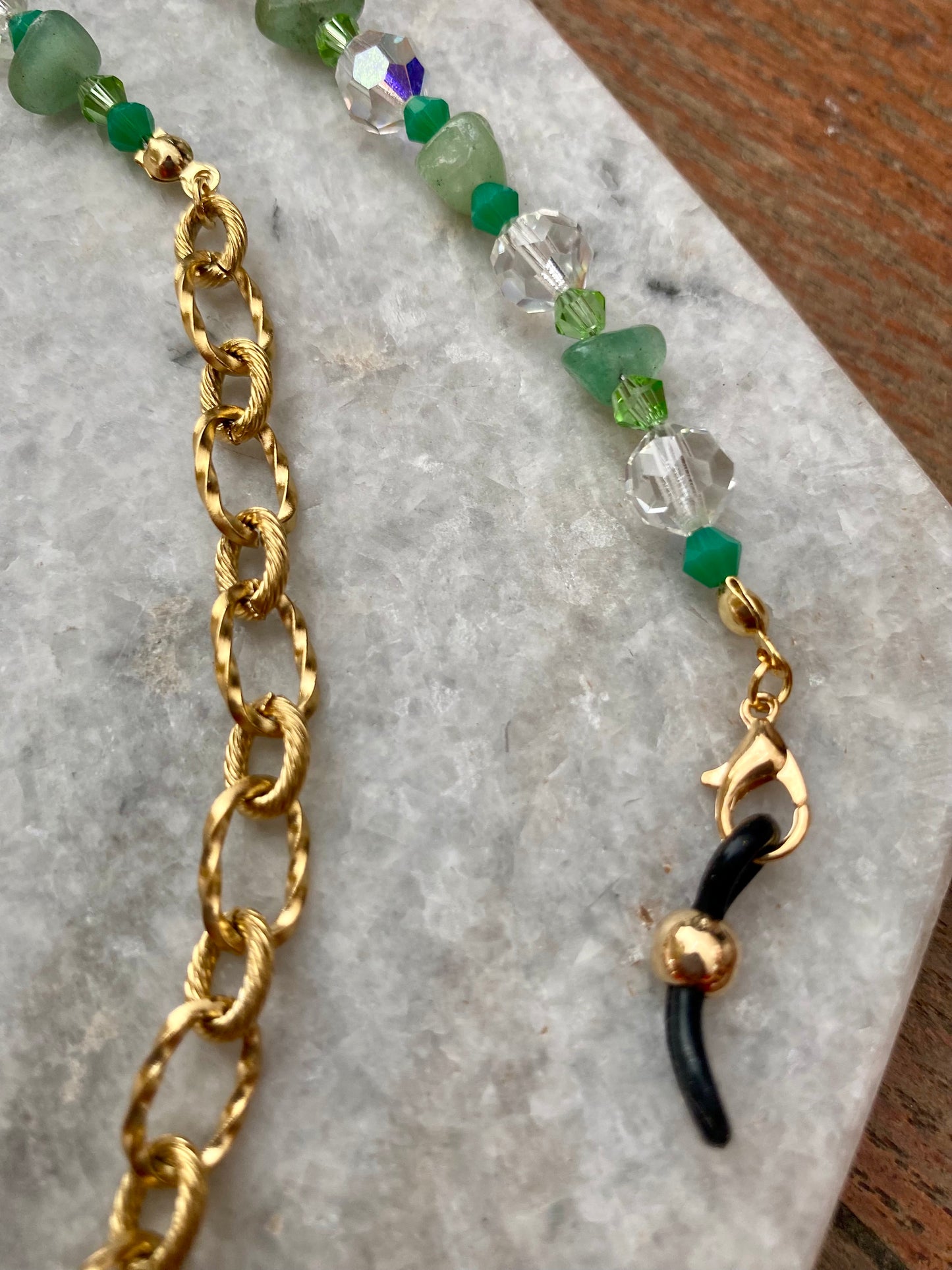 Northern Rose | Detachable Beaded Glasses Chain | Aventurine, Crystal & Gold Plated Chain