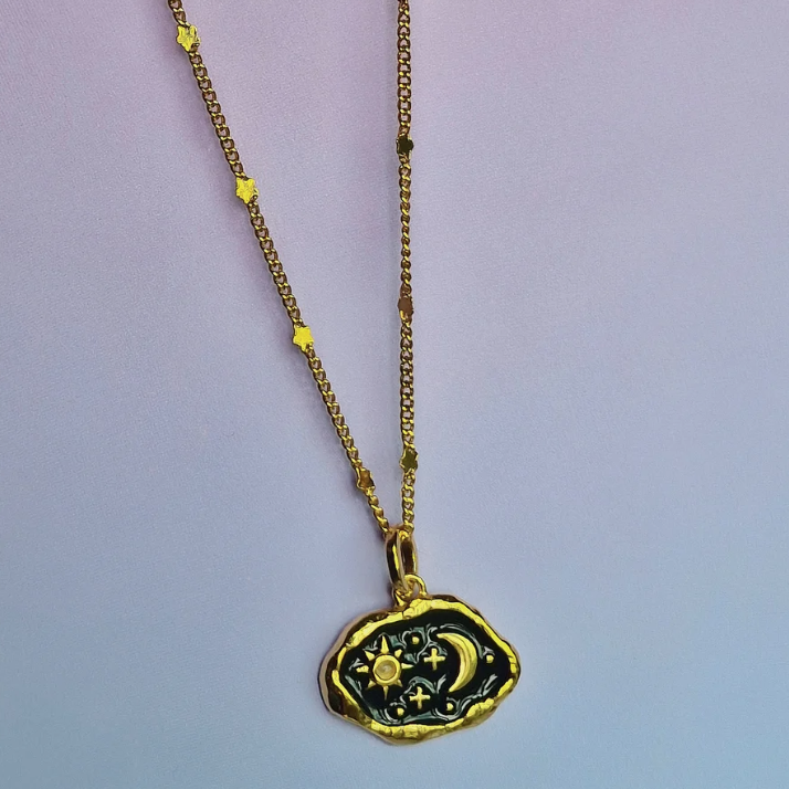 Vurchoo | 1014 Peru | Midnight Scene Rose Quartz and Black Enamel Gold Necklace