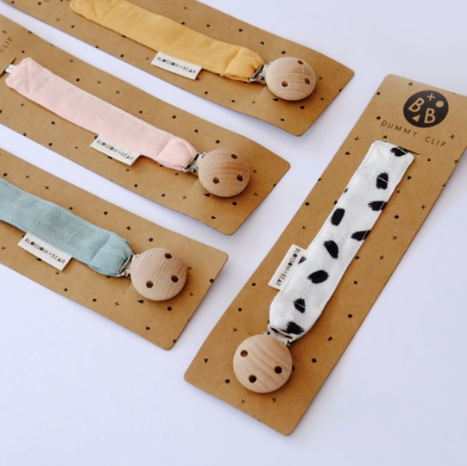 Blossom & Bear | Dummy Clip | Mustard