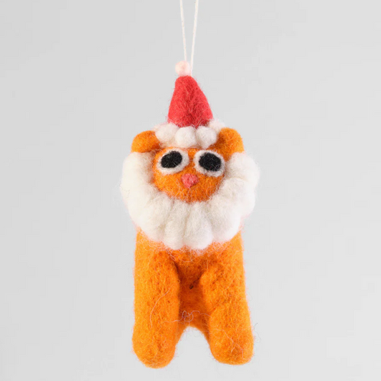 Wrap Magazine | Felted Christmas Decoration | Claws