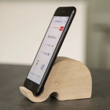 Kikkerland | Beechwood Phone Stand | Elephant