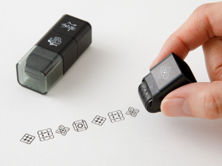 Midori | Paintable Stamp Roller | Cat & Landscape