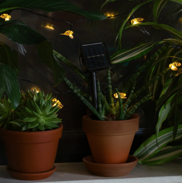 Kikkerland | Solar Bee String Lights