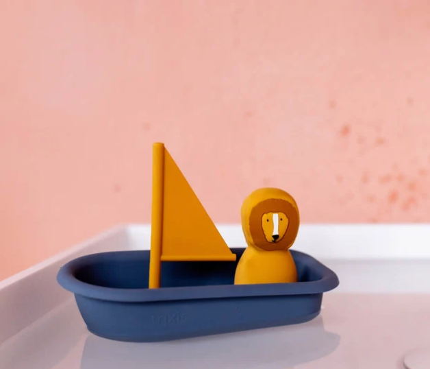 Trixie | Bath Toy Sailboat | Mr. Lion