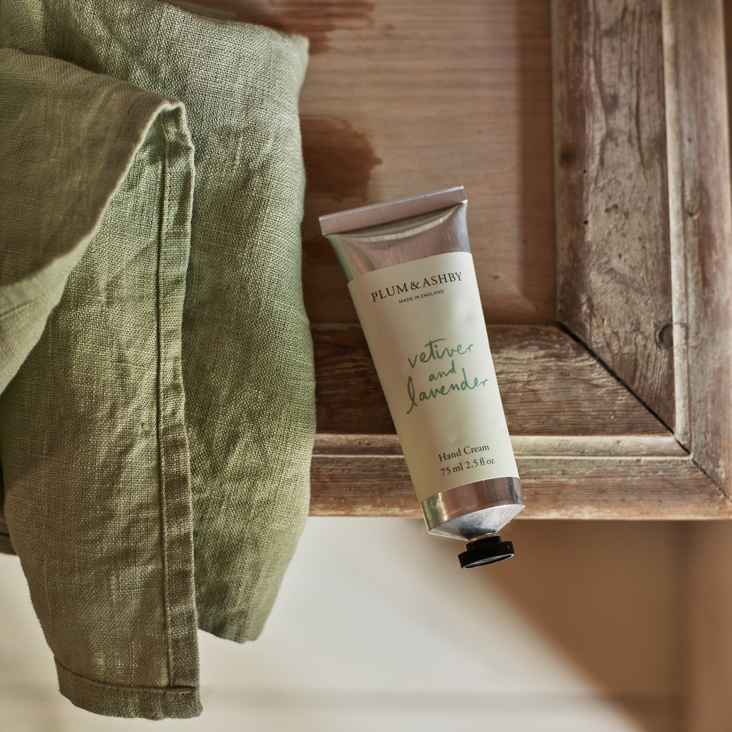 Plum & Ashby Hand Cream Vetiver & Lavendar