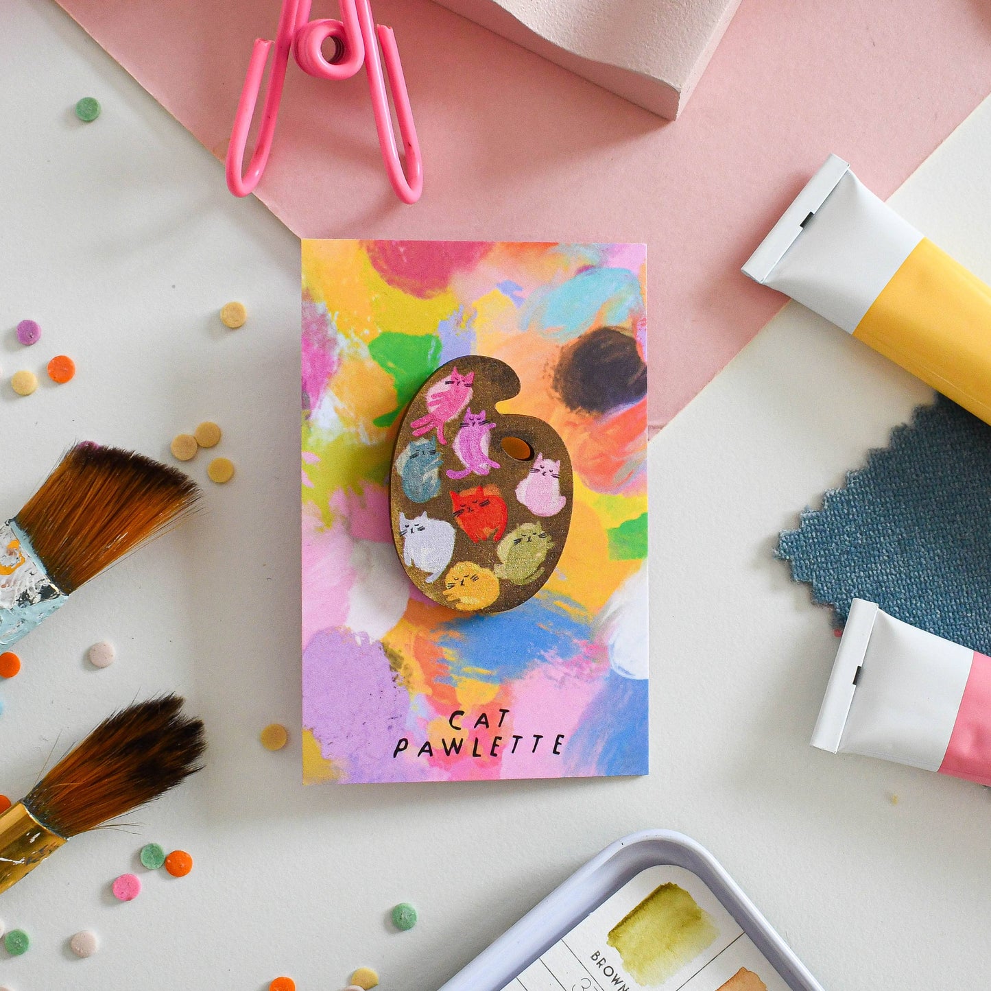 Niaski | Wooden Pin Badge | Cat Art Paint Palette