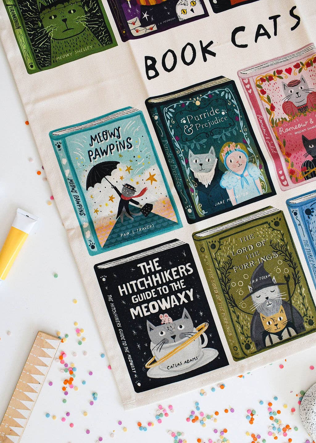 Niaski | Tea Towel | Book Cats