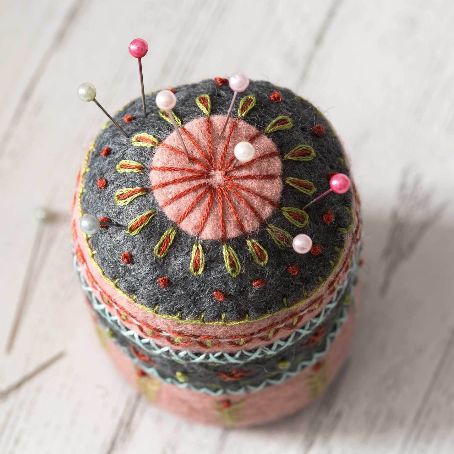 Corinne Lapierre | Pincushion Felt Craft Mini Kit
