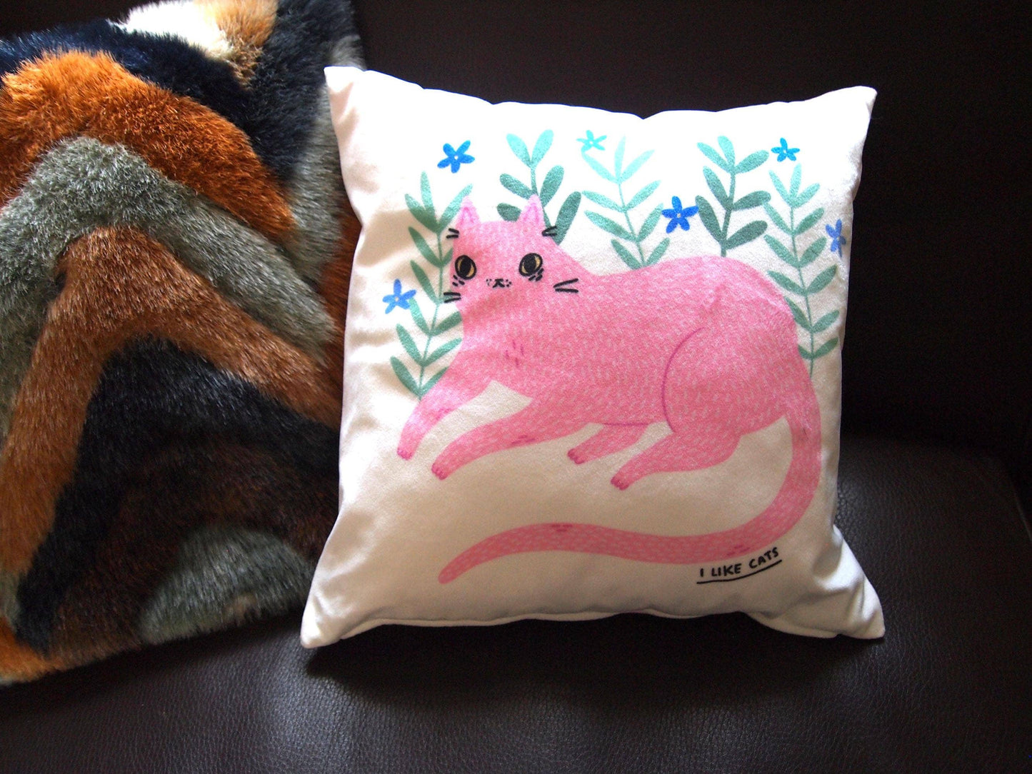I Like Cats | Velvet Cushion