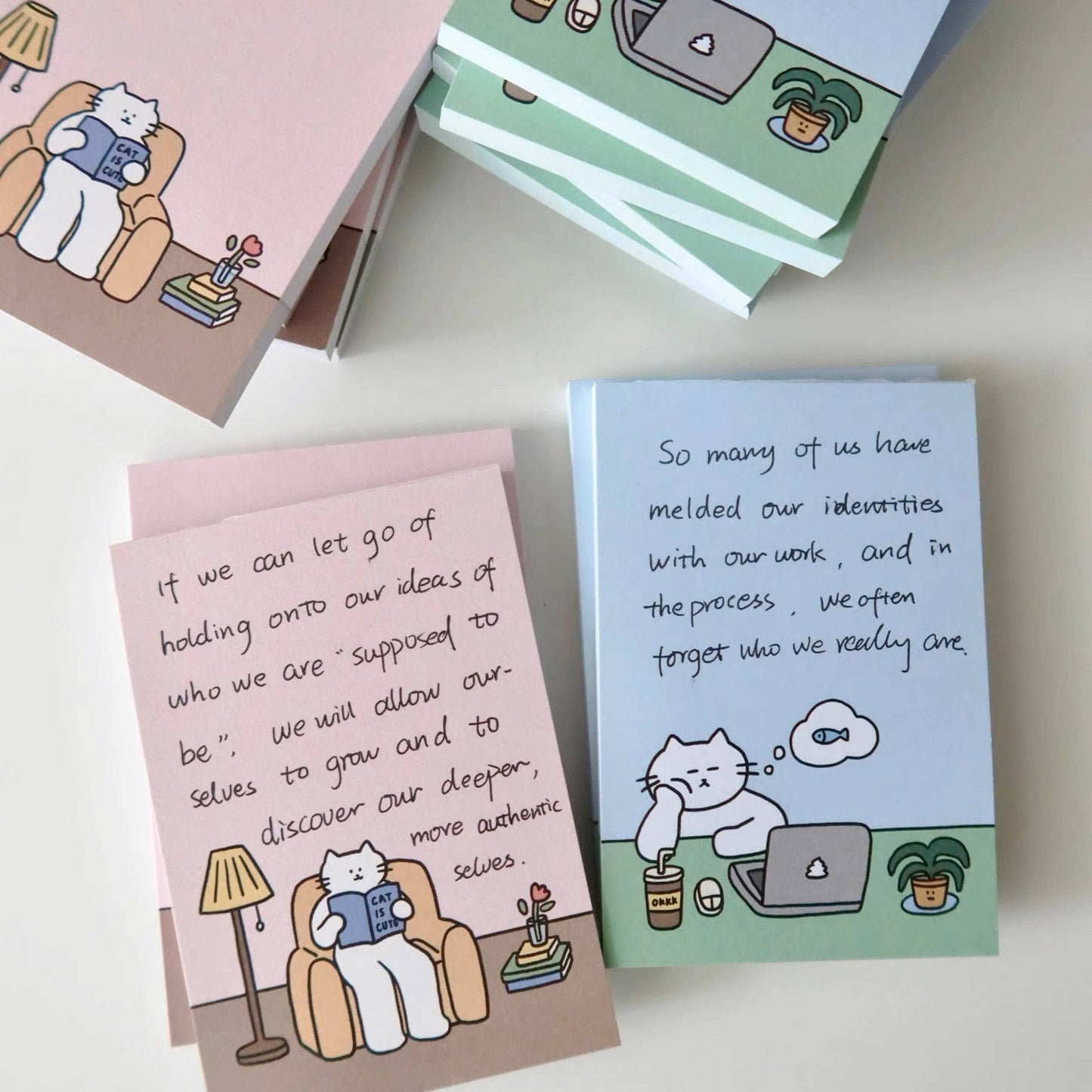 Hello Claws | Kitty Life Memo Note Pad (Reading)